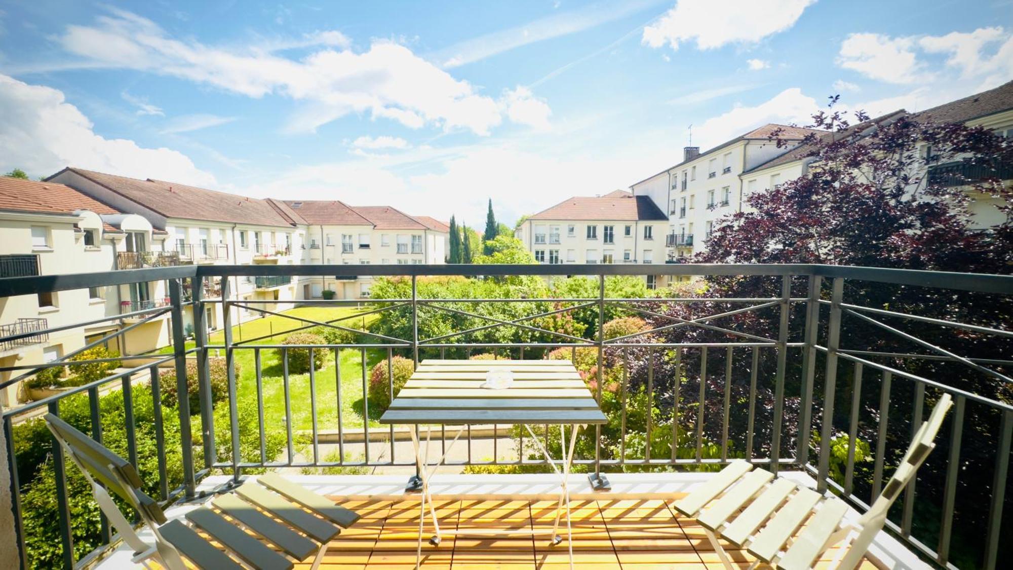 Le Jardin Suspendu, Steps To Lake & Station Bussy-Saint-Georges Exterior photo